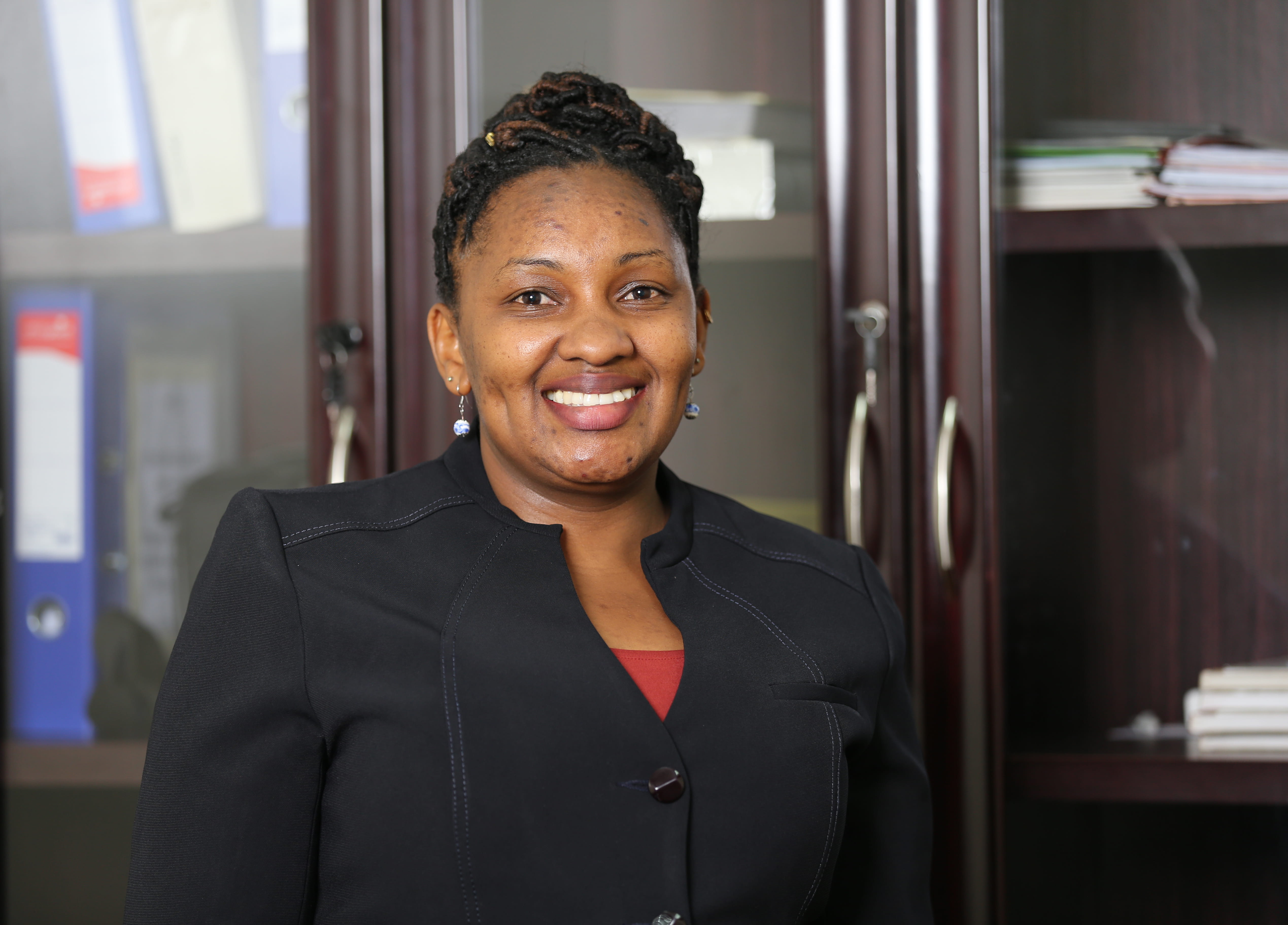  Ninette K. Mwarania 